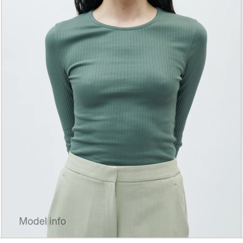 Kotn ribbed fitted longsleeve